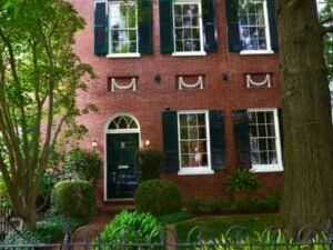 What-It-Really-Costs-to-Renovate-a-New Jersey-Home,-and-How-Smart-Planning-Keeps-the-Bill-in-Check